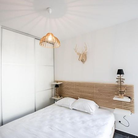 Le Hirvi - Cocon Zen Et Epure A 10Min Vieux Lyon Apartment Bagian luar foto