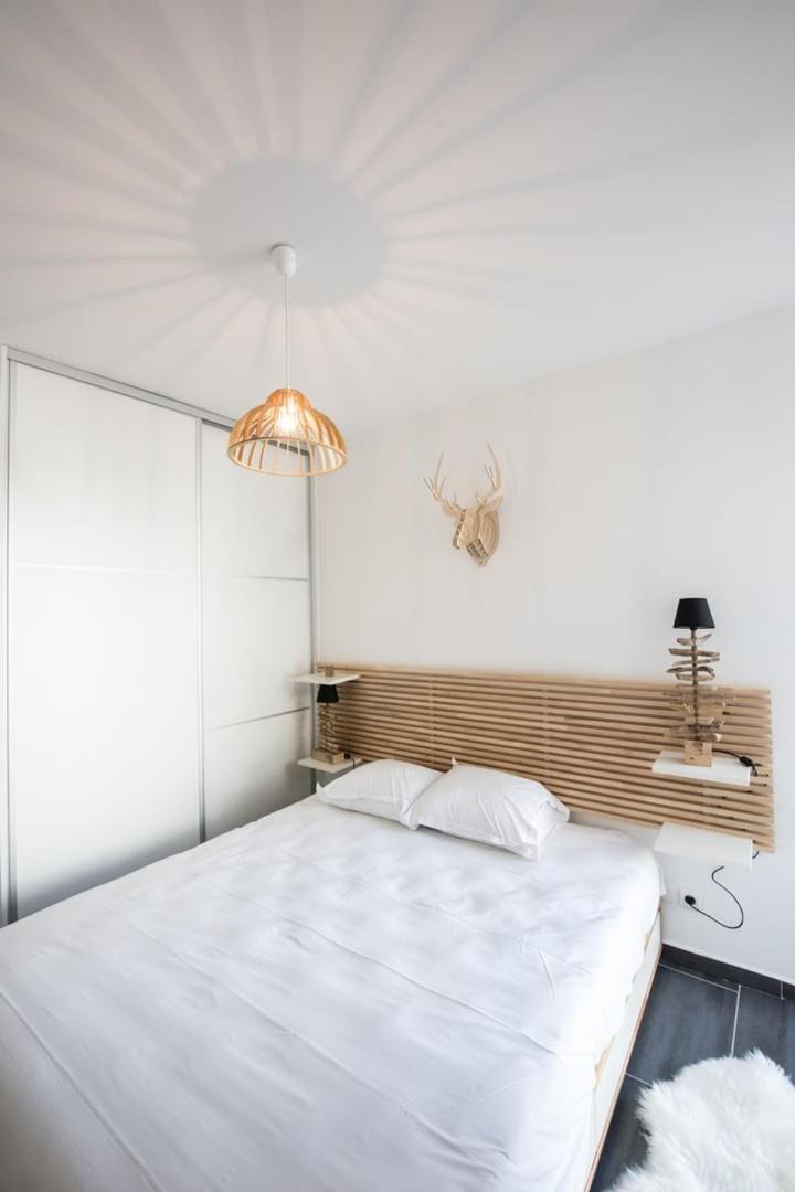 Le Hirvi - Cocon Zen Et Epure A 10Min Vieux Lyon Apartment Bagian luar foto