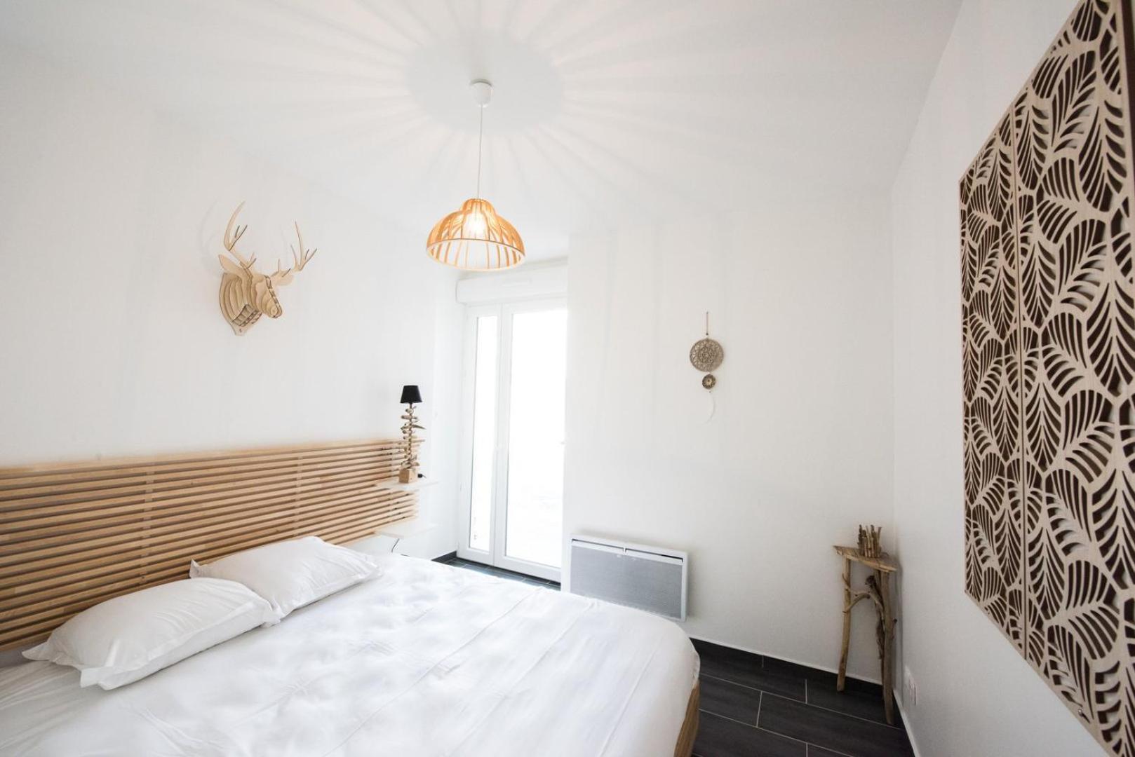 Le Hirvi - Cocon Zen Et Epure A 10Min Vieux Lyon Apartment Bagian luar foto