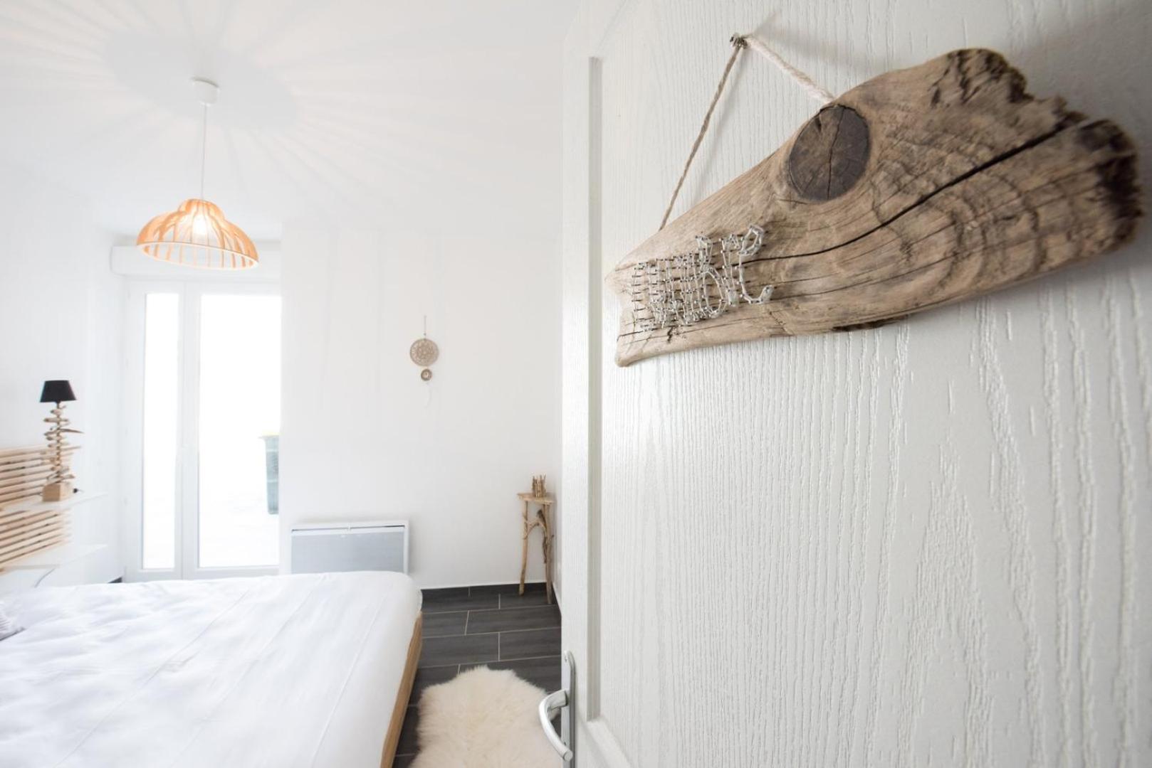 Le Hirvi - Cocon Zen Et Epure A 10Min Vieux Lyon Apartment Bagian luar foto